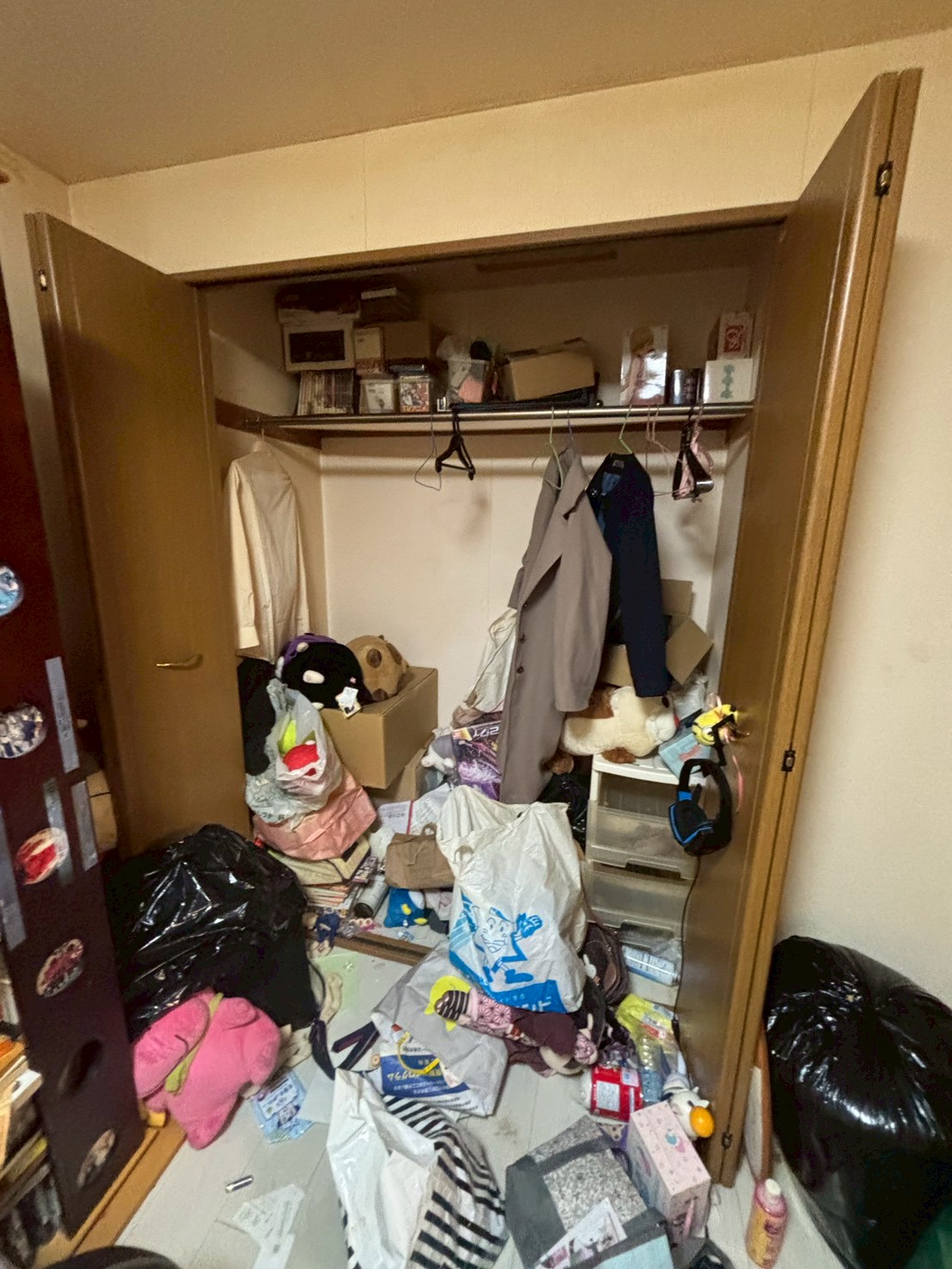 愛知県碧南市　ゴミ屋敷・作業前